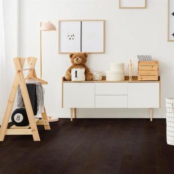 Parkett Boston Landhausdiele Eiche gealtert darkblack kerngeräuchert geölt Thede & Witte 